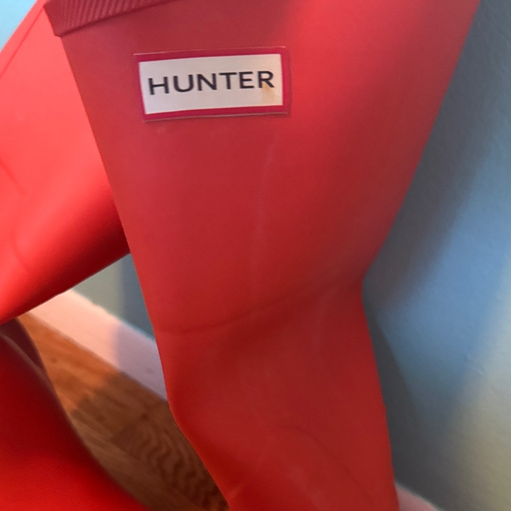 Hunter for Target orange Women's Winter Boots - Picture 3 of 4